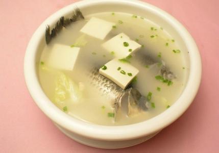 人头豆腐汤国语完整版 90%的人没这样做过豆腐汤,可这味道包你想把汤都喝光!