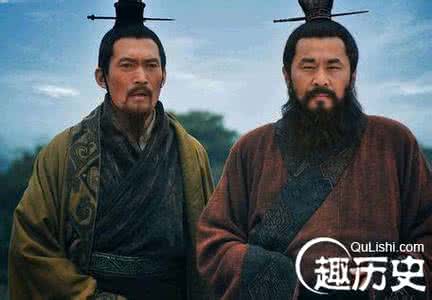 为何说曹操和刘备谁是值得推崇的真英雄？