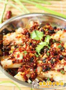 豆豉鲮鱼油麦菜的做法 蒸出来的七道超级开胃菜（豆豉辣椒蒸鱼块）