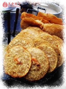 炸虾饼 特色小吃《炸虾饼》的家常做法(组图)