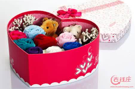 七夕送女朋友什么礼物 七夕送女朋友什么礼物 七夕送什么礼物好