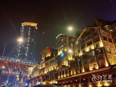 小镇青年的特点 小镇青年为什么土洋土洋的？