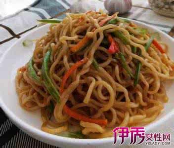 炒面的做法视频 炒面的做法视频 炒面的做法大全，如何做出各种美味的炒面