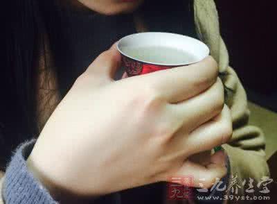 月经期不宜吃的食物 经期要嘴下留情 15种食物不宜吃