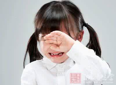 孩子焦虑症的表现 孩子爱躲厕所 原是得了焦虑症