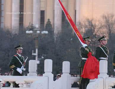 中国降半旗记录 天安门降旗全记录 实拍