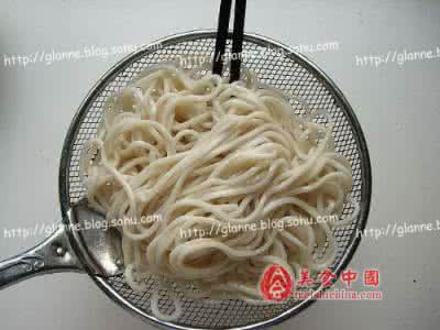 花3万请道士作法 极品面条的作法,让漫步看的直流口水!