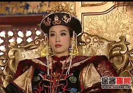 康熙的皇后 她只做一天皇后就死了 康熙此后不再立后封妃