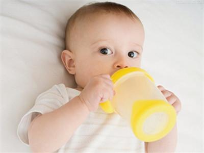 好胃口宝宝这样养 冬季如何养好宝宝的胃