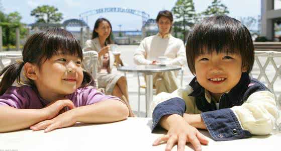 儿童性教育绘本大尺度 家庭性教育3中文字幕 不同年龄孩子家庭性教育的时机及尺度