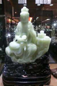 真空生妙有 菜根谭：真空妙有