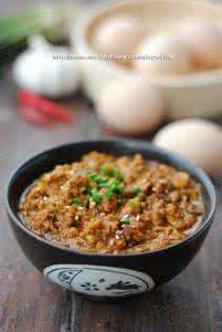 老北京鸡蛋炸酱的做法 鸡蛋炸酱