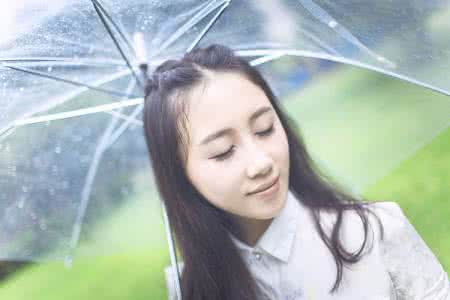 雨中的牡丹美文 雨中，你在我的思念里【情感美文】