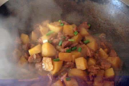 晚上吃土豆会胖吗 晚上吃土豆会胖吗 晚上吃土豆好吗?