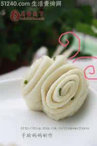 面食花卷的拧法图解 给孩子做放心面食—翩翩起舞的花卷