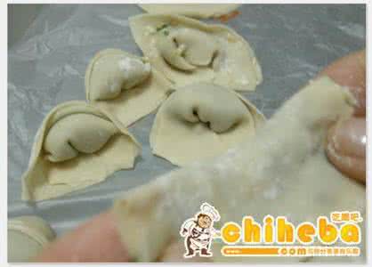 馄饨的包法图解 大馄饨的包法(早餐食谱)-头条网