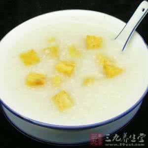 一碗大米粥的热量 怎么熬出一碗漂亮的大米粥？怎么喝出粥味儿？