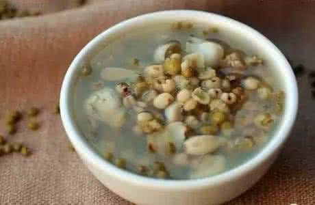 山药绿豆羹 山药绿豆羹 冬季吃山药推荐这四个食疗方