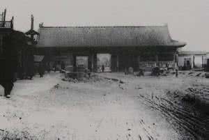 清朝北京城门 清朝九门提督 清朝时候北京有几个城门?什么是“九门走九车”