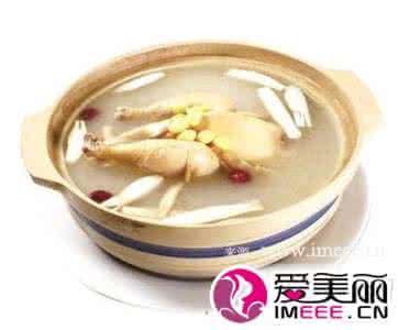 当归黄芪炖鸡比例 当归黄芪炖鸡