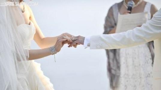 婚礼 交换戒指 婚礼上新人交换戒指的方式有哪些