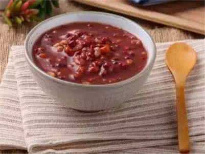 月子补红豆怎么吃 剖腹产月子红豆怎么吃?