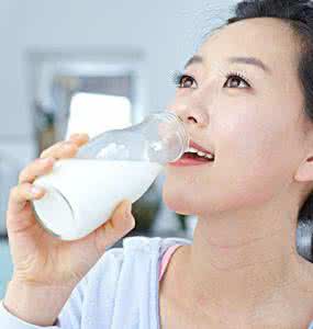 女性备孕喝什么牛奶好 女性喝什么牛奶最好?牛奶怎么喝最好