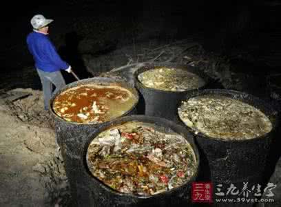 中国的餐馆都是地沟油 真假难辨地沟油 早点摊餐馆成“重灾区”