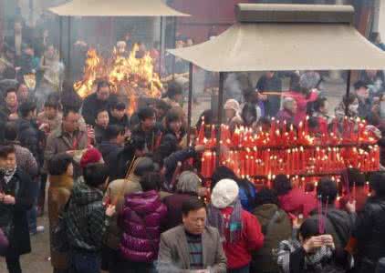 梦见烧香拜佛 梦见烧香 梦见烧香拜佛