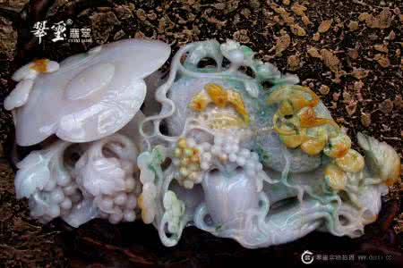 中国翡翠玉雕摆件图片 玉雕摆件鉴定 玉雕大师耗时3年完成的翡翠摆件,价值过千万!