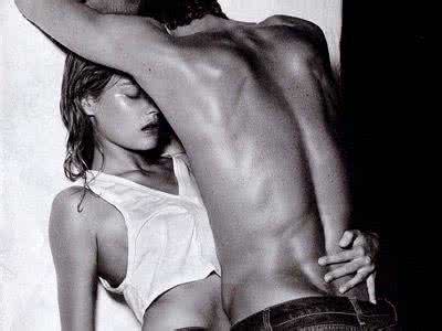 慢快餐 性爱绝非快餐享受“慢性爱”