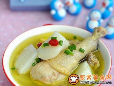 山药炖鸡汤的家常做法 山药炖鸡汤 山药的做法大全