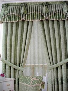 窗帘帘头制作方法 窗帘帘头制作方法 窗帘帘头的制作方法和安装