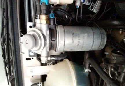燃油滤清器如何更换 燃油滤清器多久更换一次