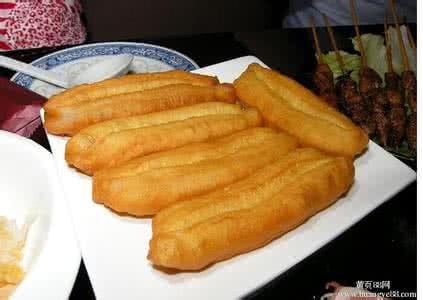 香脆油条 油条的做法 香脆的油条做法教大家