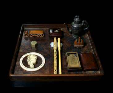 书斋清供 书斋里的文玩清供