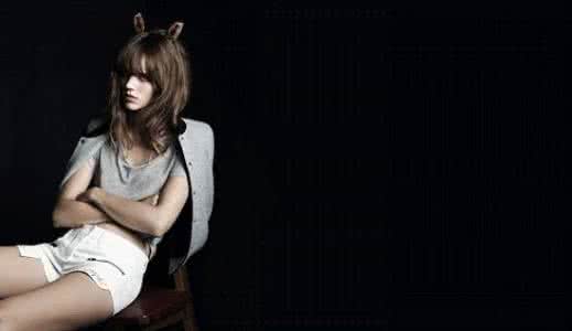 色调 迷人色调 MO&Co.让你汇聚女性优雅