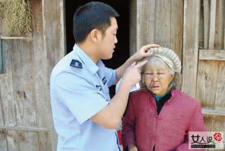 殴打国家公职人员 公职夫妻殴打母亲 夫妻在房间，母亲来敲门...结果一看，我受不了！