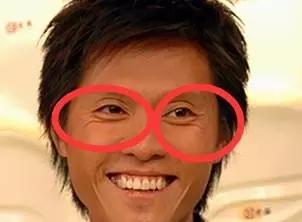 担当上向事业看齐 这种眼睛的男人，没事业又没担当，最好远离他！