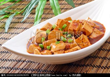 秘制臭豆腐的做法 3个要点自创一款霸气好吃的秘制豆腐