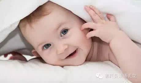 怀孕吃什么宝宝更聪明 孕妇吃什么宝宝更聪明 想让宝宝更聪明,要从宝宝吃饭开始下手