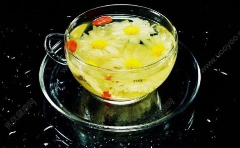 孕妇可不可以喝菊花茶 孕妇可不可以喝菊花茶 【怀孕能喝菊花茶吗】孕妇可不可以喝菊花茶