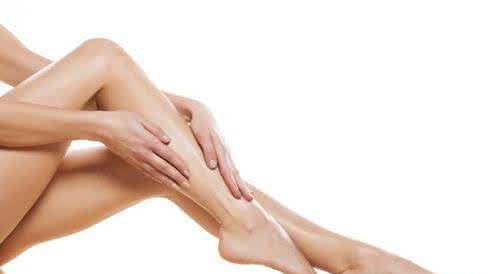 艾灸治疗膝关节疼痛 艾灸治疗膝关节疼痛 艾灸治疗膝关节痛可断根！4个关键点要知道