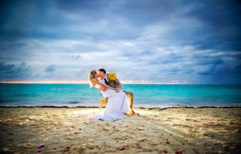 三亚海景婚纱照 海景婚纱照 15张震撼海景婚纱照 轻松拍出大片效果