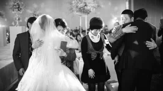 婚礼纪实摄影宝典 纪实摄影组图 一场极具特色的特殊婚礼纪实(组图)