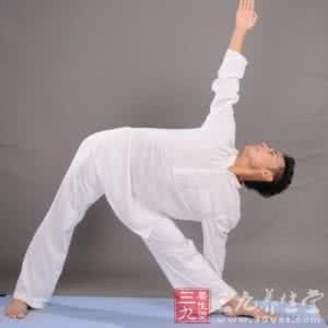 瑜伽常识 男性减肥瑜伽的练习动作