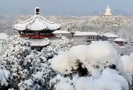 2017北京第一场雪 2016年的第一场雪 2016年第一场雪！雪后的北京穿越回了北平！