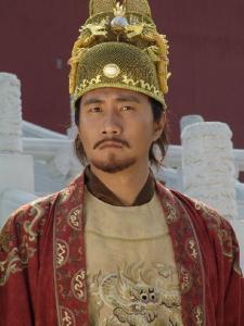 朱元璋 圣旨 朱元璋发旨：免征僧人粮食杂税 僧人必须头顶燃疤