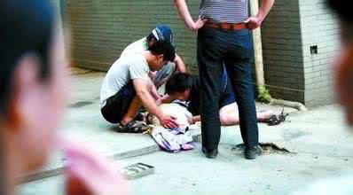 出身底层的女孩特点 为什么就这样离开 有些人为什么不喜欢出身底层的人？ 为什么就这样离开