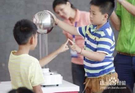 如何帮助孩子戒网瘾 如何帮助孩子戒网瘾 如何帮助孩子除静电